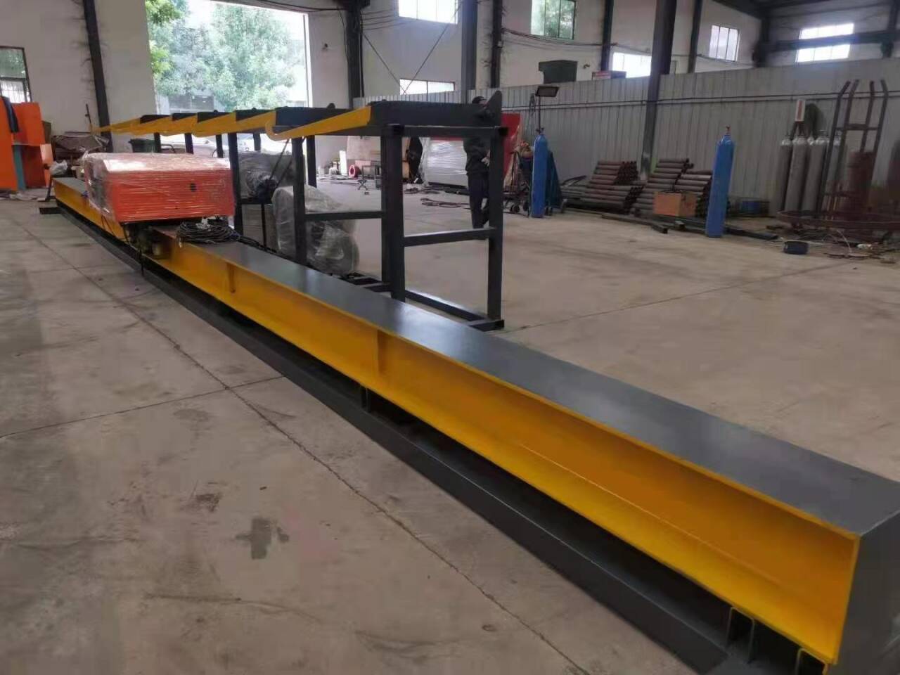 G2L32A rebar bender center with moving bending head and feeding rack